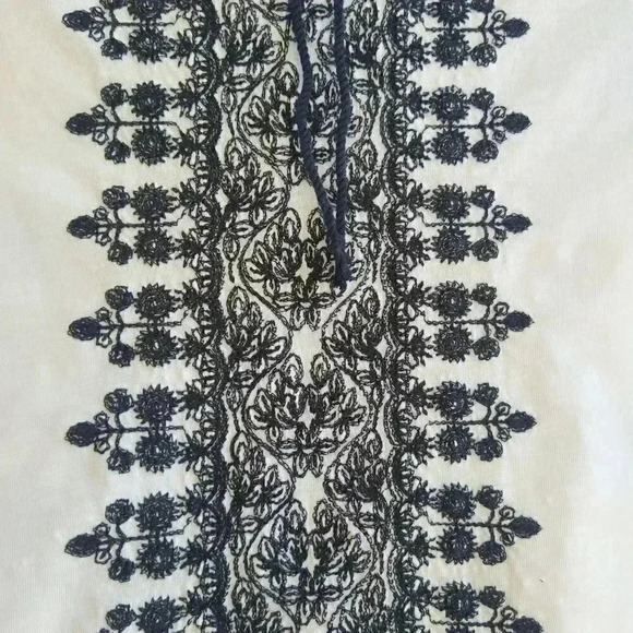 New Talbots White Knit Black Embroidered Keyhole Neckline Short Sleeve T-Shirt - Picture 3 of 6